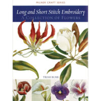 Ra5 Copertina del libro Long and Short Stitch Embroidery di Trish Burr, con esempi di fiori ricamati a mano con la tecnica pittorica.