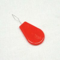 Infila aghi rosso per cruna corta o lunga