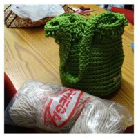 Macrame' omega, matassa 500gr/ mt 165, 100% nylon - tanti colori