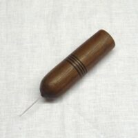 Cilindro con spillone "turcasso  noce" con calamita porta uncinetti e levaspilli