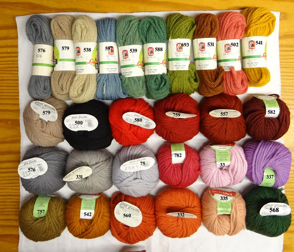 Lana Tibet per ricamo e tappeti – gomitolo 50 g (37 m) 2 Lana Tibet per ricamo e tappeti – gomitolo 50 g (37 m)