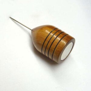 Calamita con base piatta e spillone in legno di bubinga