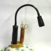 Lampada a led con base in legno e spilloni + portauncinetti e forbici