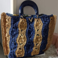 Abo394c Manici dior in ecopelle lucida blu con moschettone ad anello oro cm 15 x 13 2 pezzi
