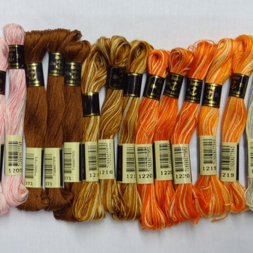 Kit 16 ricamo anchor 25, matassina 30 mt