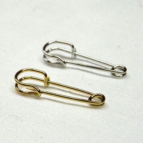 Spilla cm 2,8 x 1 colore oro o argento