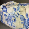 Borsa portatombolo "rose blu" by Magazzino 18 - immagine 3