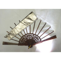 Struttura ventaglio in legno Santo "Roselline" cm43/custodia in pelle