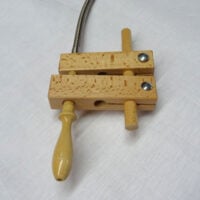 Lente con morsetto universale o attacco per telai con gambo in legno, gambo flessibile e lungo cm 57