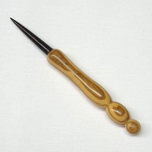 Punteruolo aggiustaordito in legno di ulivo e teak cm 12
