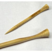 Ede157a Punteruolo in legno di ulivo "freccia"