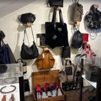 Magazzinodiciotto, laboratorio artigianale, borse e accessori in pelle