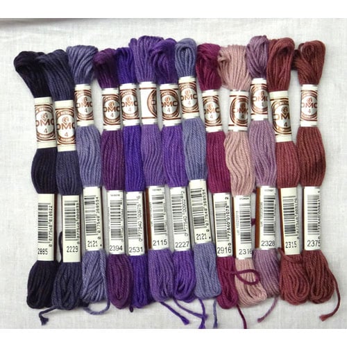 Kit 13 matassine cotone lanato DMC da 10 metri, filato opaco per ricamo.