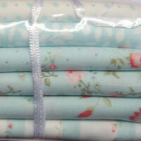 ABIDE5a Abide – Light Blue kit 6 pezzi 50 x 110 - Brenda Riddle Designs - Moda Fabrics