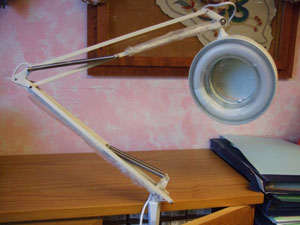 Lp59a Lampada con lente 3 diottrie con morsetto + 2 neon