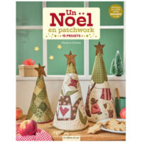 Quilt488 Copertina di un libro di patchwork natalizio con 15 progetti e cartamodelli a grandezza naturale.