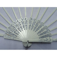 Ven313a Struttura ventaglio in legno cuori - bianco decorato silver cm 42