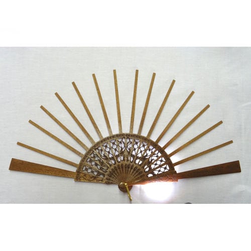 Ven318 Struttura ventaglio stelline - decorato - cm 46
