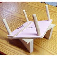 St46d Supporto da tavolo in legno di faggio con base appoggia tombolo regolabile - colore rosa