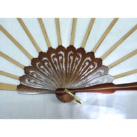 Ven332a Struttura ventaglio legno scuro, traforato fiore cm 34